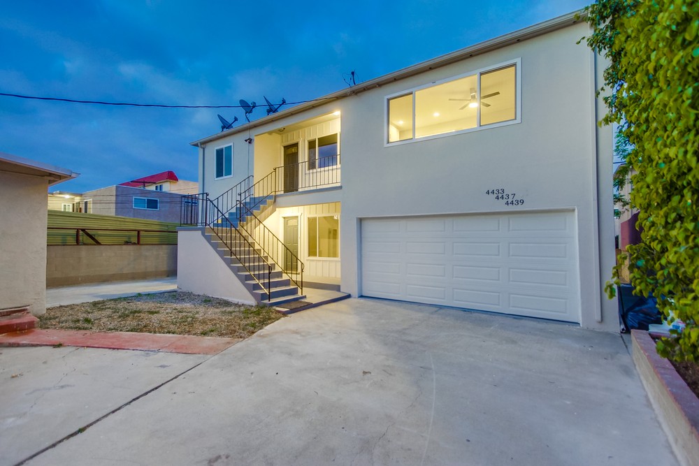 Virtual tour photo 10 of 38 for 4433 35th St