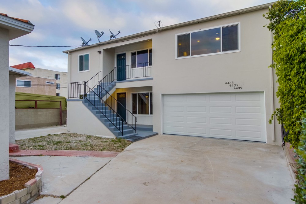Virtual tour photo 27 of 38 for 4433 35th St