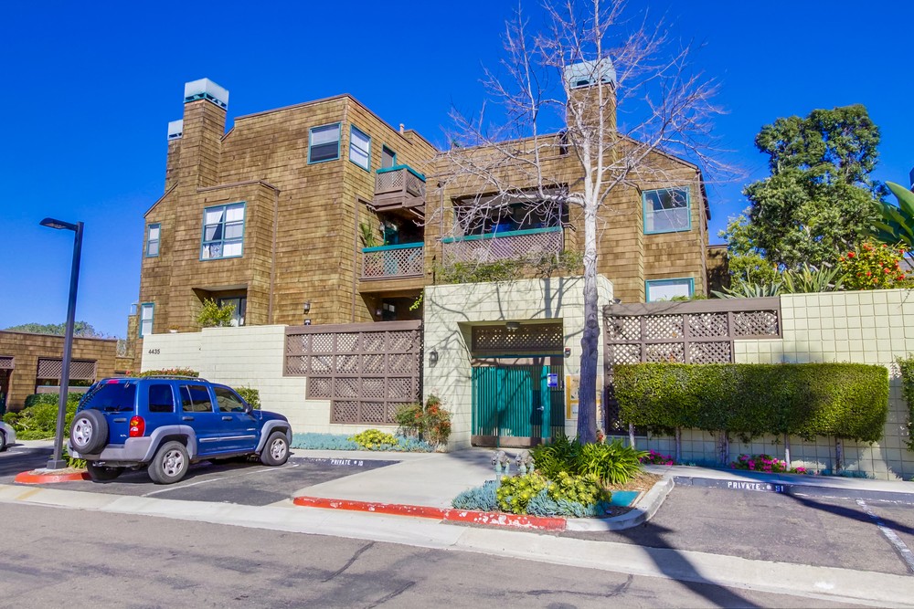 Virtual tour photo 3 of 28 for 4435 Nobel Dr UNIT 11