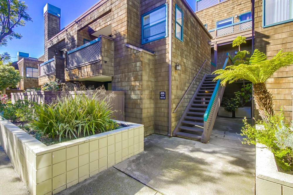 Virtual tour photo 7 of 28 for 4435 Nobel Dr UNIT 11