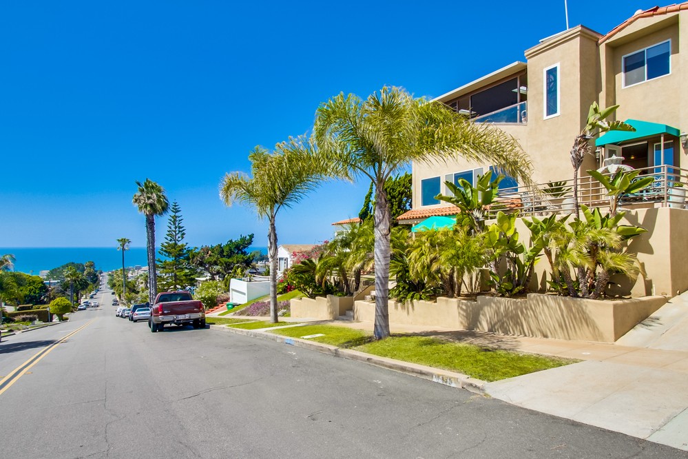 Virtual tour photo 4 of 88 for 4438 Orchard Avenue
