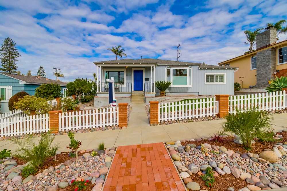 Virtual tour photo 3 of 53 for 4440 Adair St