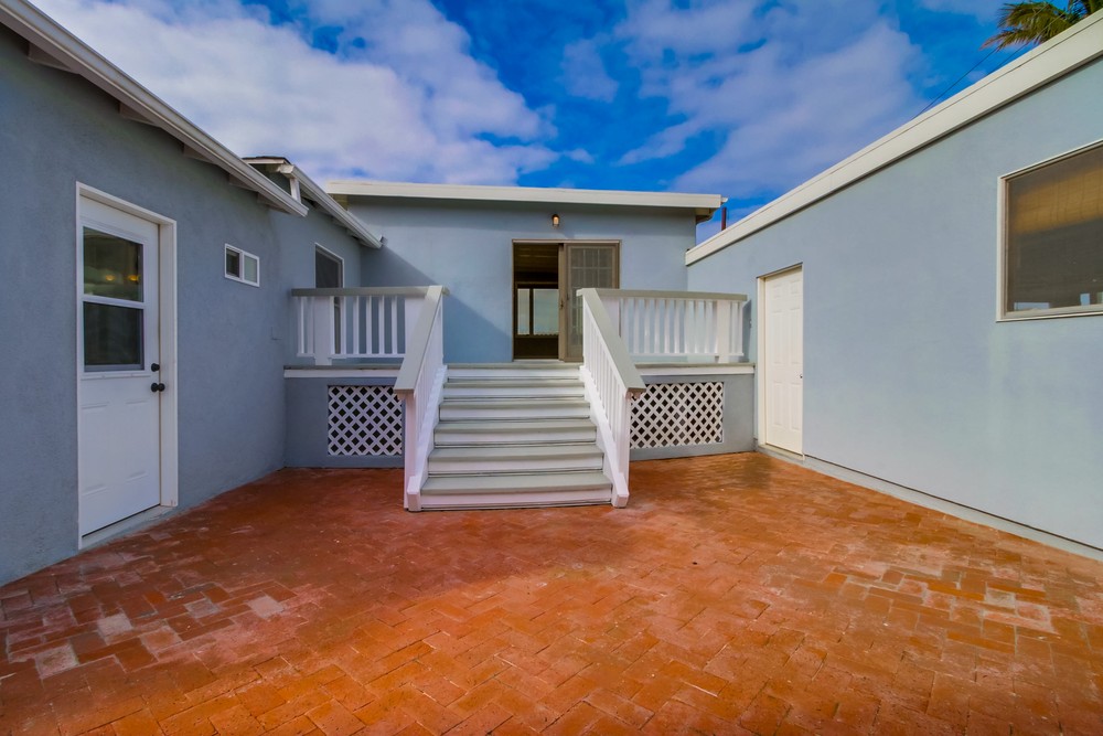 Virtual tour photo 45 of 53 for 4440 Adair St