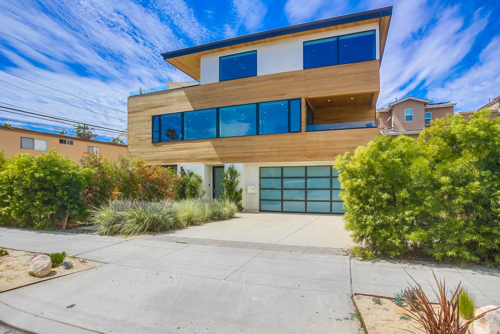 Virtual tour photo 5 of 58 for 4440 Everts St