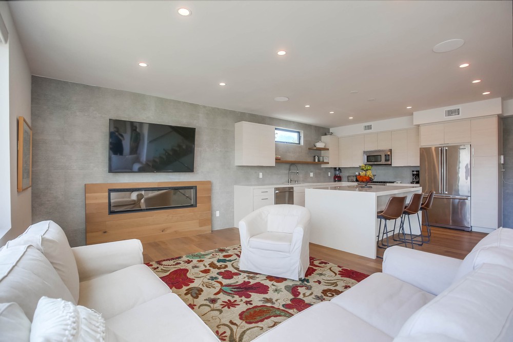 Virtual tour photo 17 of 58 for 4440 Everts St
