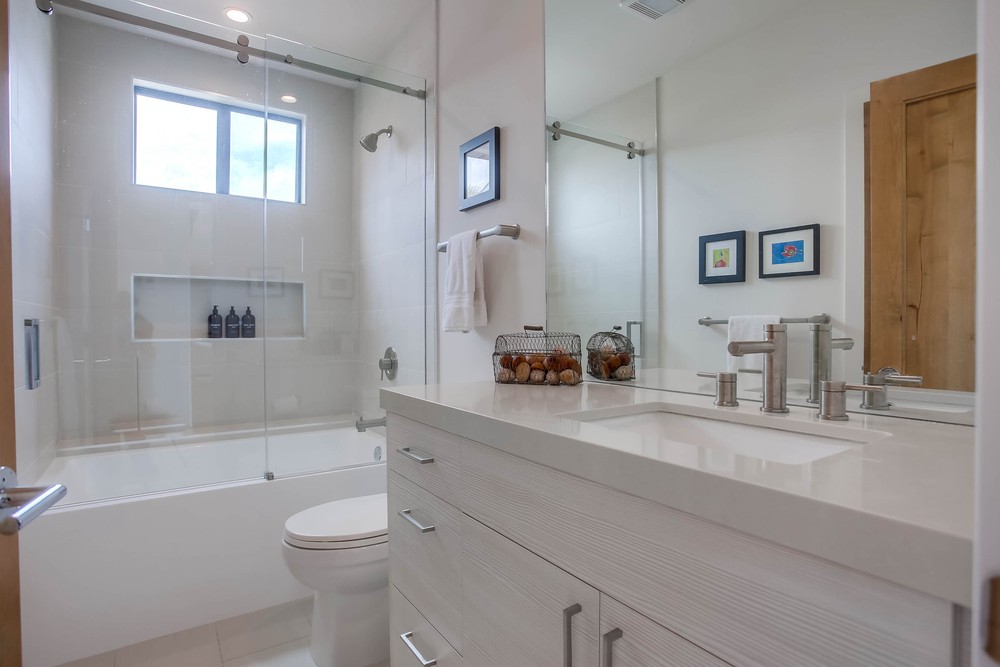 Virtual tour photo 35 of 58 for 4440 Everts St