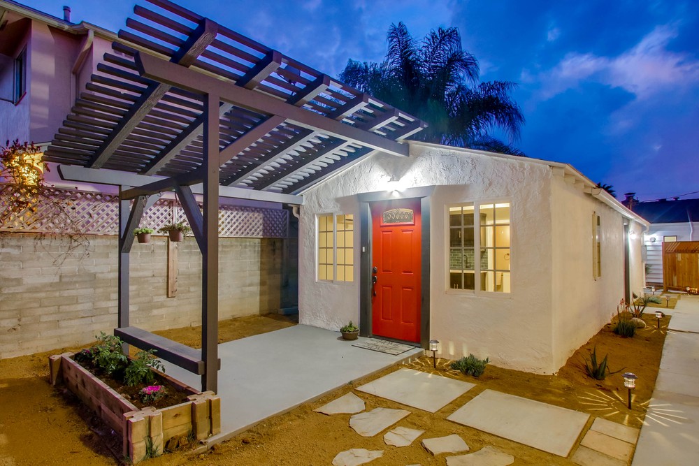 Virtual tour photo 6 of 69 for 4443 Felton St