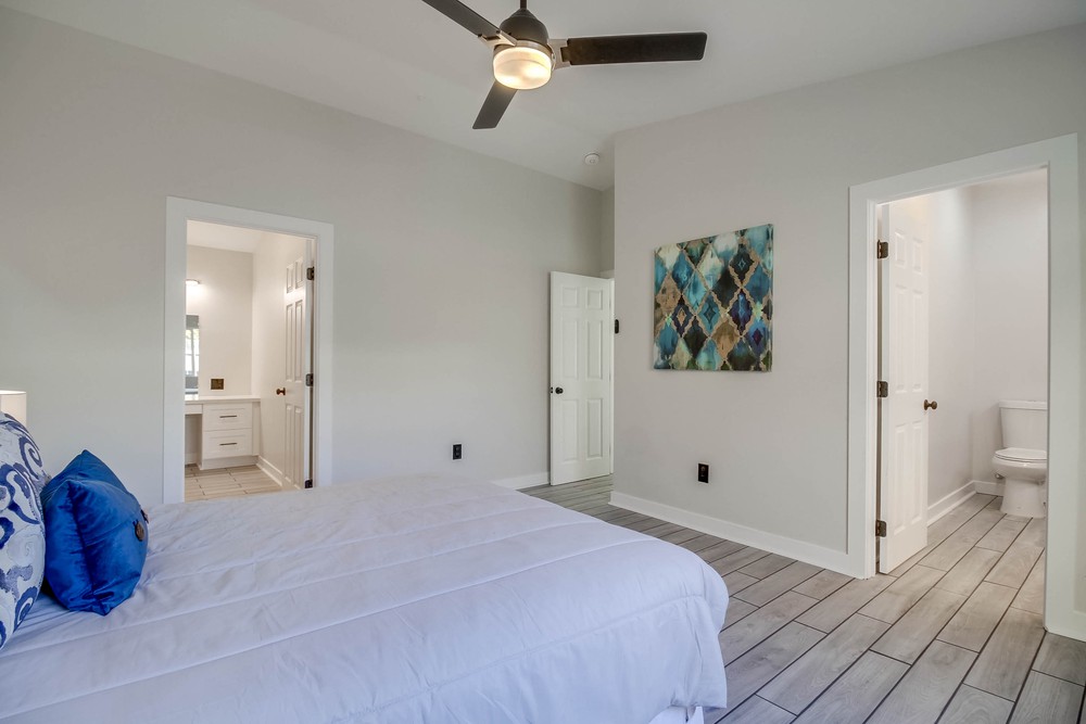 Virtual tour photo 30 of 53 for 4444 40th St