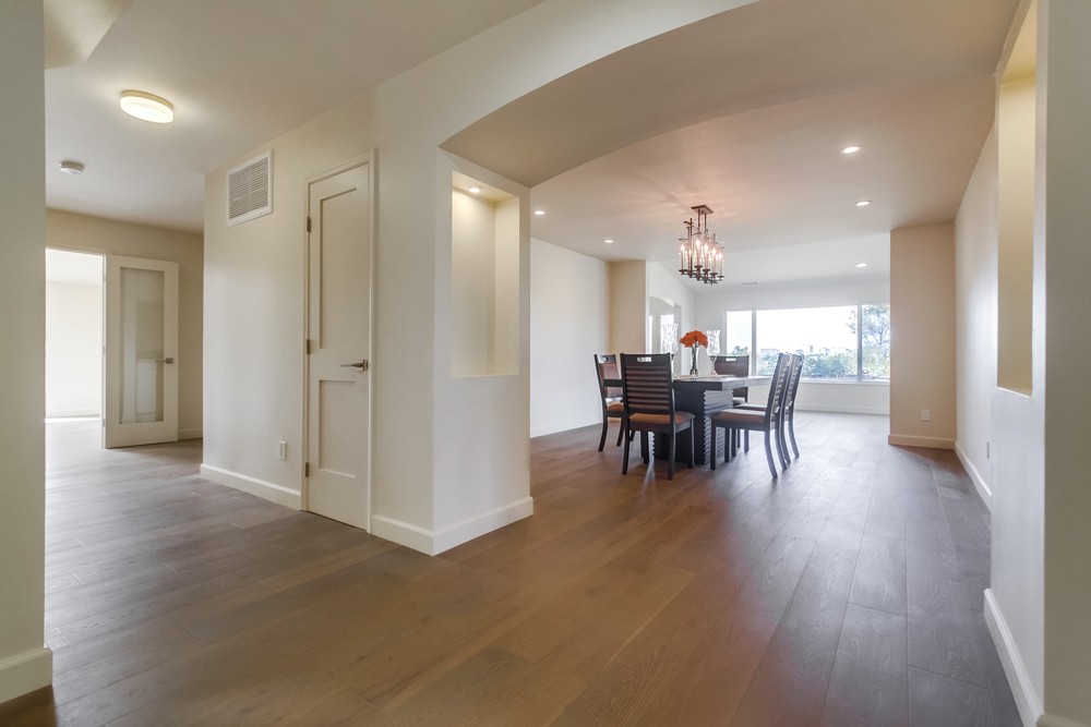 Virtual tour photo 15 of 84 for 4444 Camrose Ave
