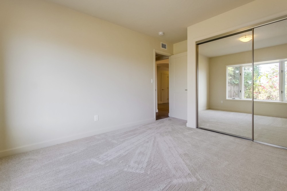 Virtual tour photo 40 of 84 for 4444 Camrose Ave