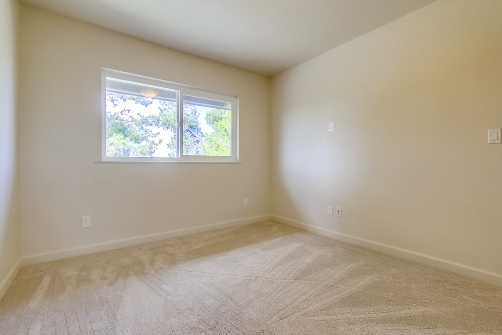 Virtual tour photo 62 of 84 for 4444 Camrose Ave