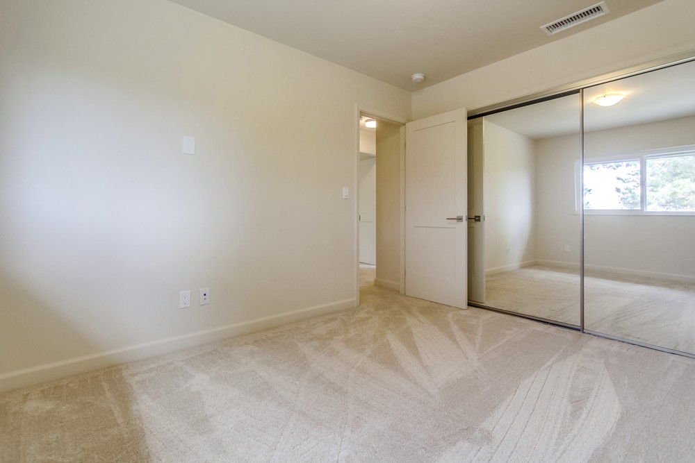 Virtual tour photo 63 of 84 for 4444 Camrose Ave