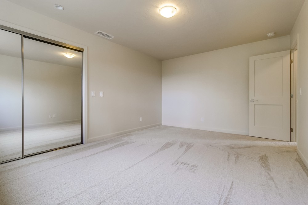 Virtual tour photo 66 of 84 for 4444 Camrose Ave