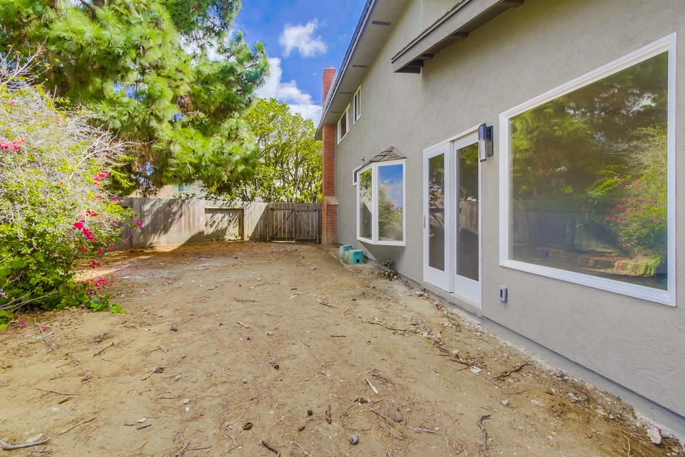 Virtual tour photo 73 of 84 for 4444 Camrose Ave