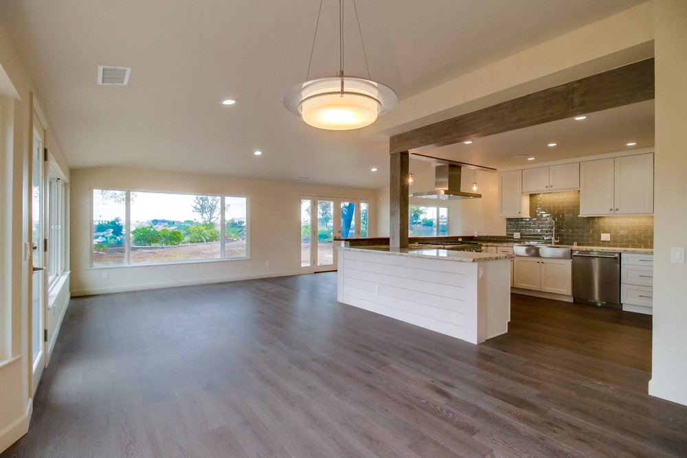 Virtual tour photo 1 of 59 for 4444 Camrose Ave