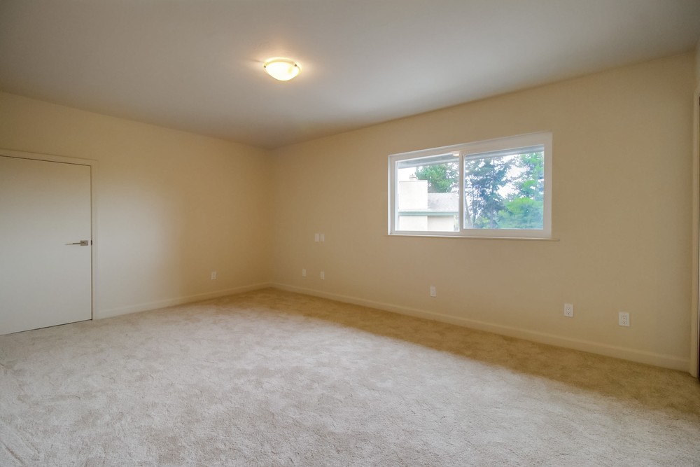 Virtual tour photo 31 of 59 for 4444 Camrose Ave