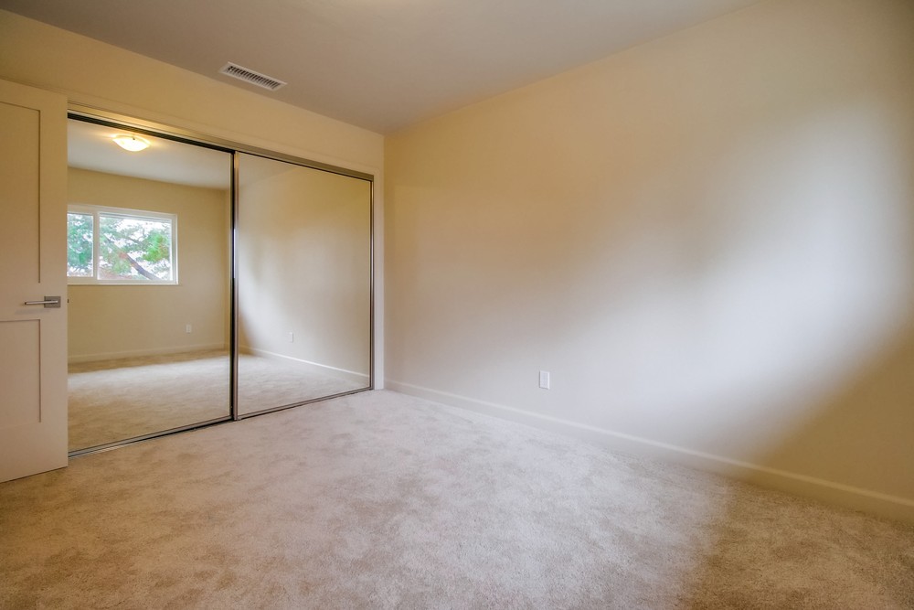 Virtual tour photo 36 of 59 for 4444 Camrose Ave