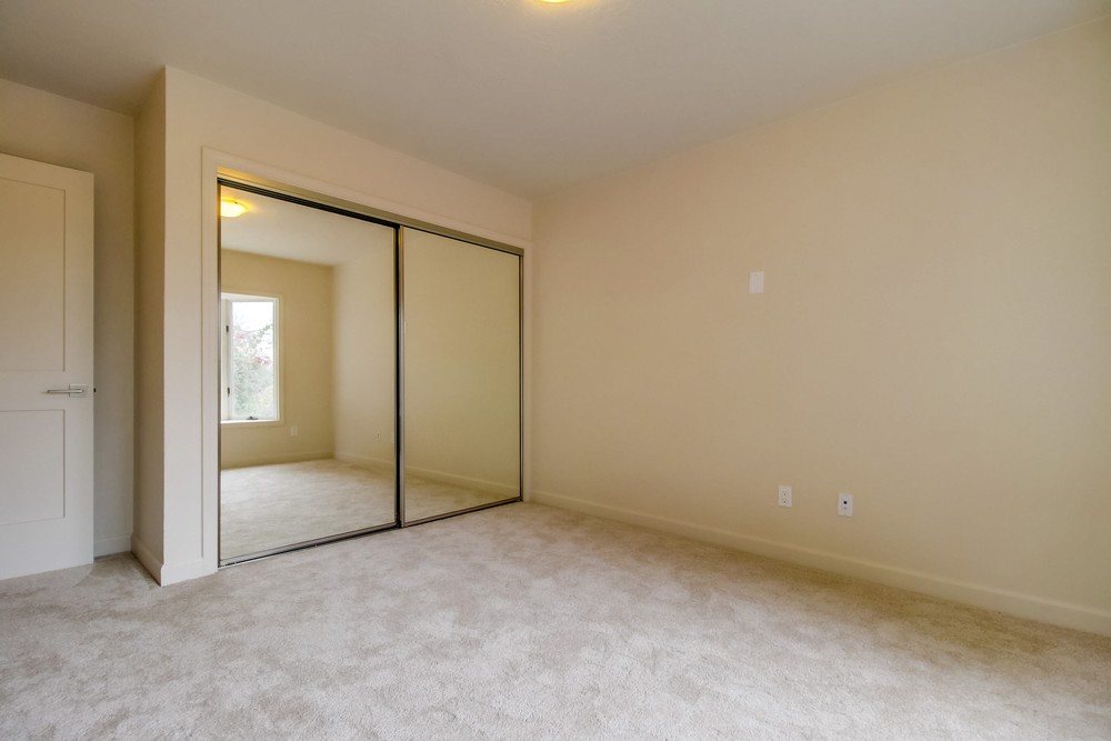 Virtual tour photo 40 of 59 for 4444 Camrose Ave