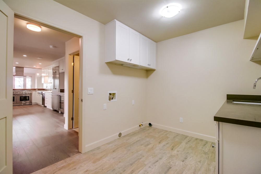 Virtual tour photo 49 of 59 for 4444 Camrose Ave