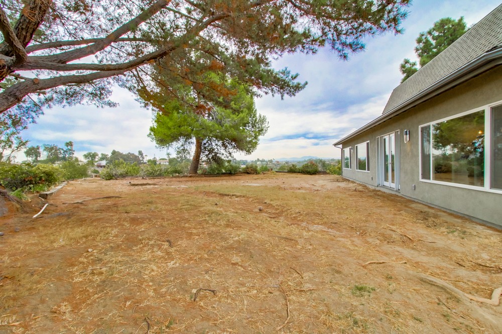 Virtual tour photo 56 of 59 for 4444 Camrose Ave