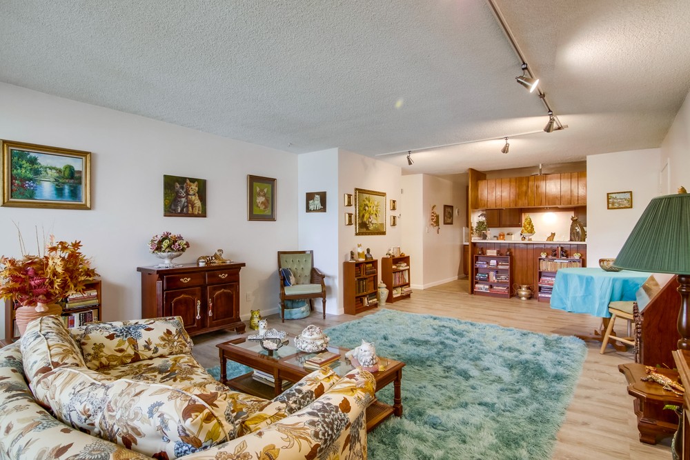 Virtual tour photo 12 of 37 for 4444 W Point Loma Blvd