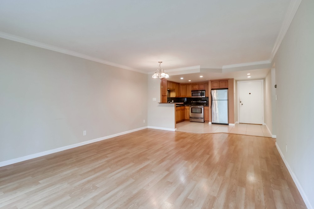 Virtual tour photo 10 of 20 for 4444 W Point Loma Blvd