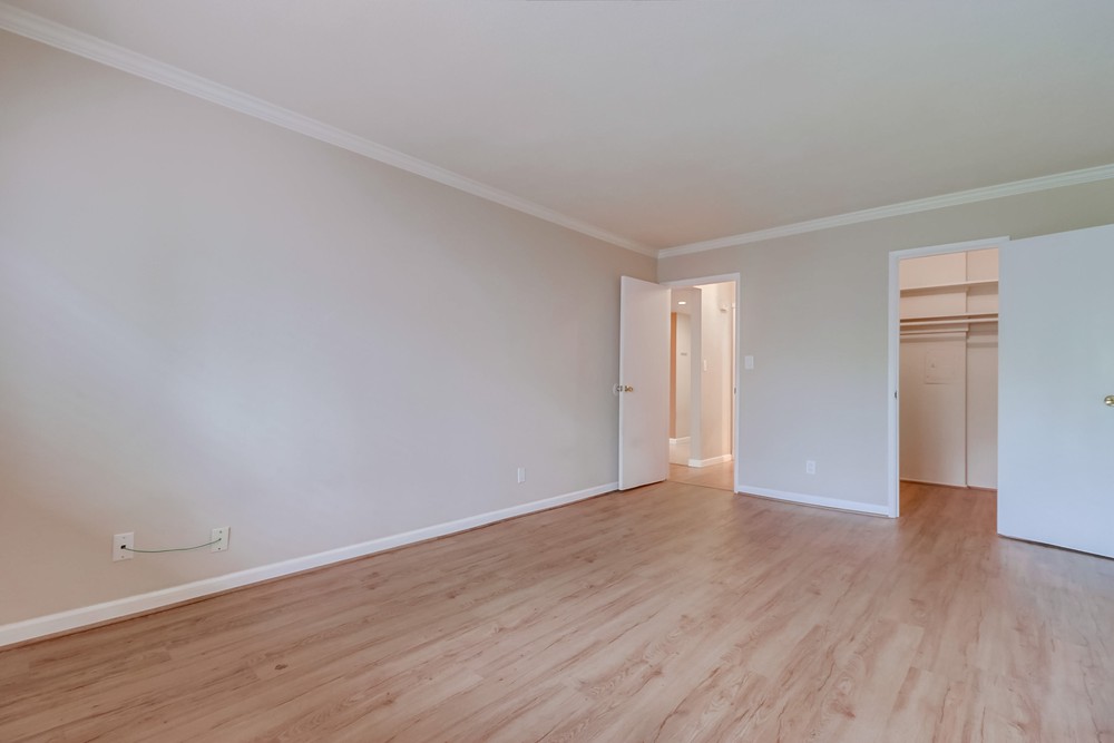 Virtual tour photo 15 of 20 for 4444 W Point Loma Blvd