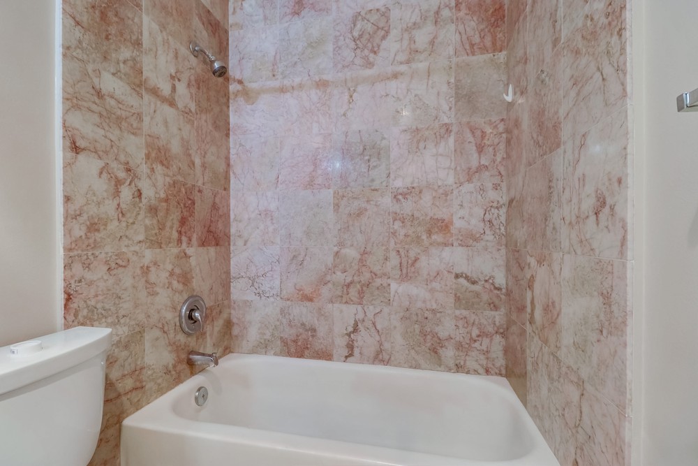 Virtual tour photo 17 of 20 for 4444 W Point Loma Blvd