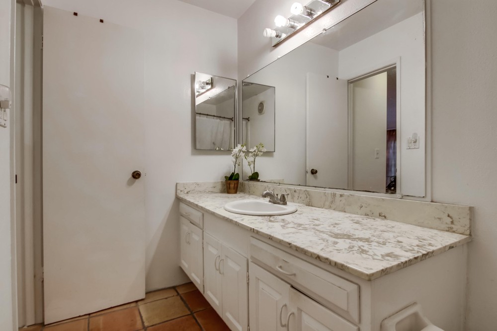 Virtual tour photo 28 of 51 for 4444 W Point Loma Blvd UNIT 76