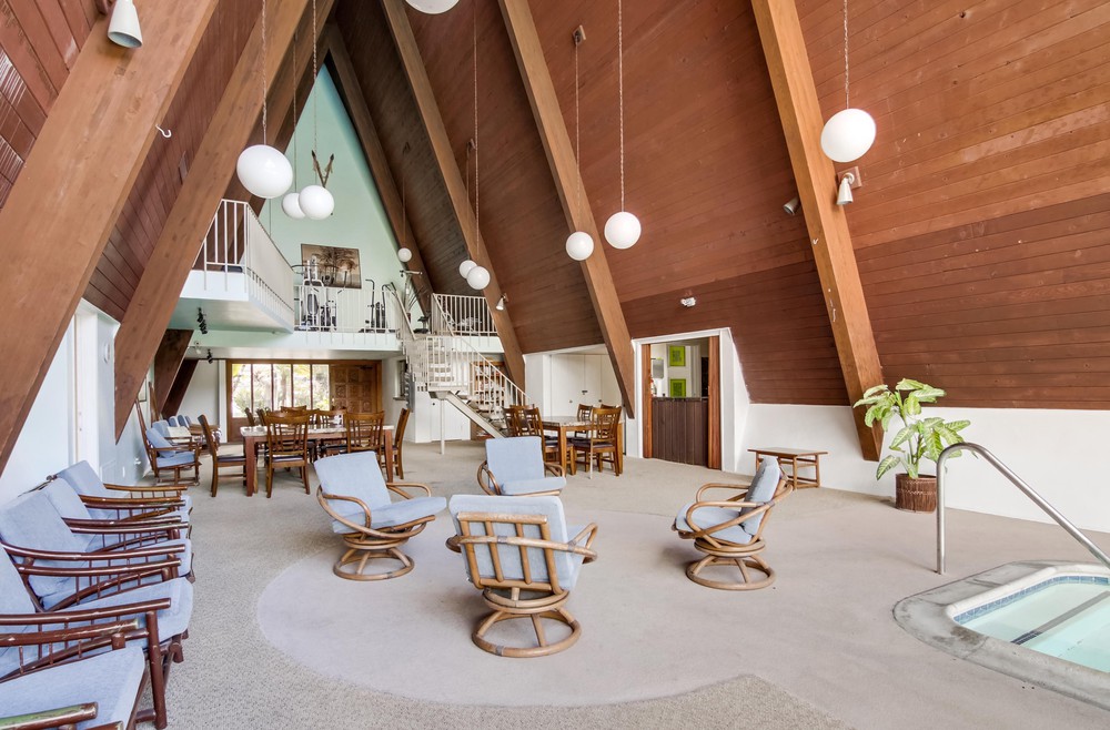 Virtual tour photo 41 of 51 for 4444 W Point Loma Blvd UNIT 76