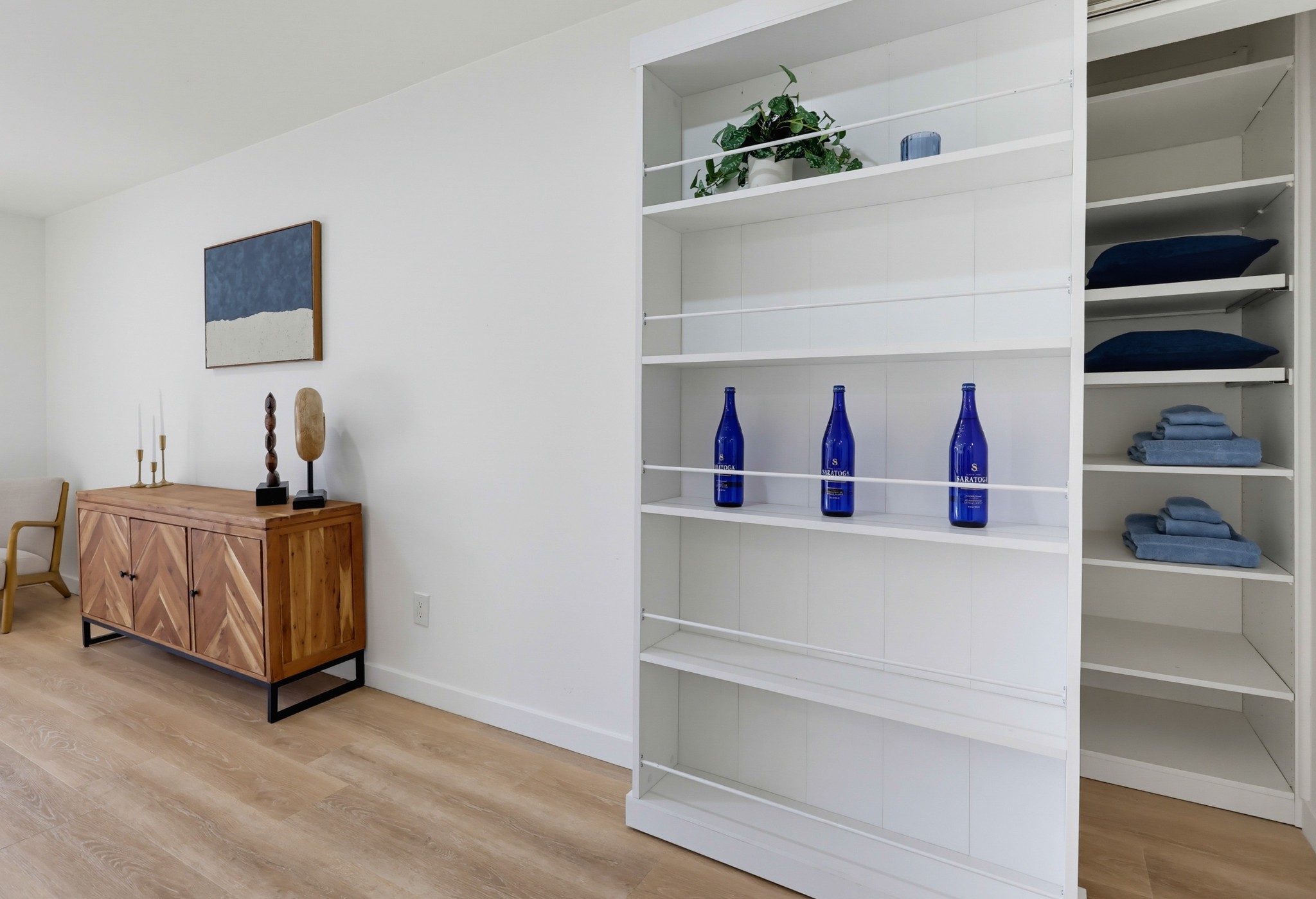 Virtual tour photo 10 of 41 for 4444 W Point Loma Blvd Unit 98