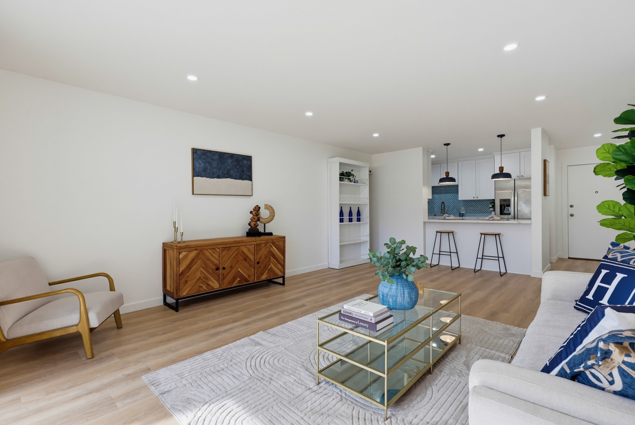Virtual tour photo 13 of 41 for 4444 W Point Loma Blvd Unit 98