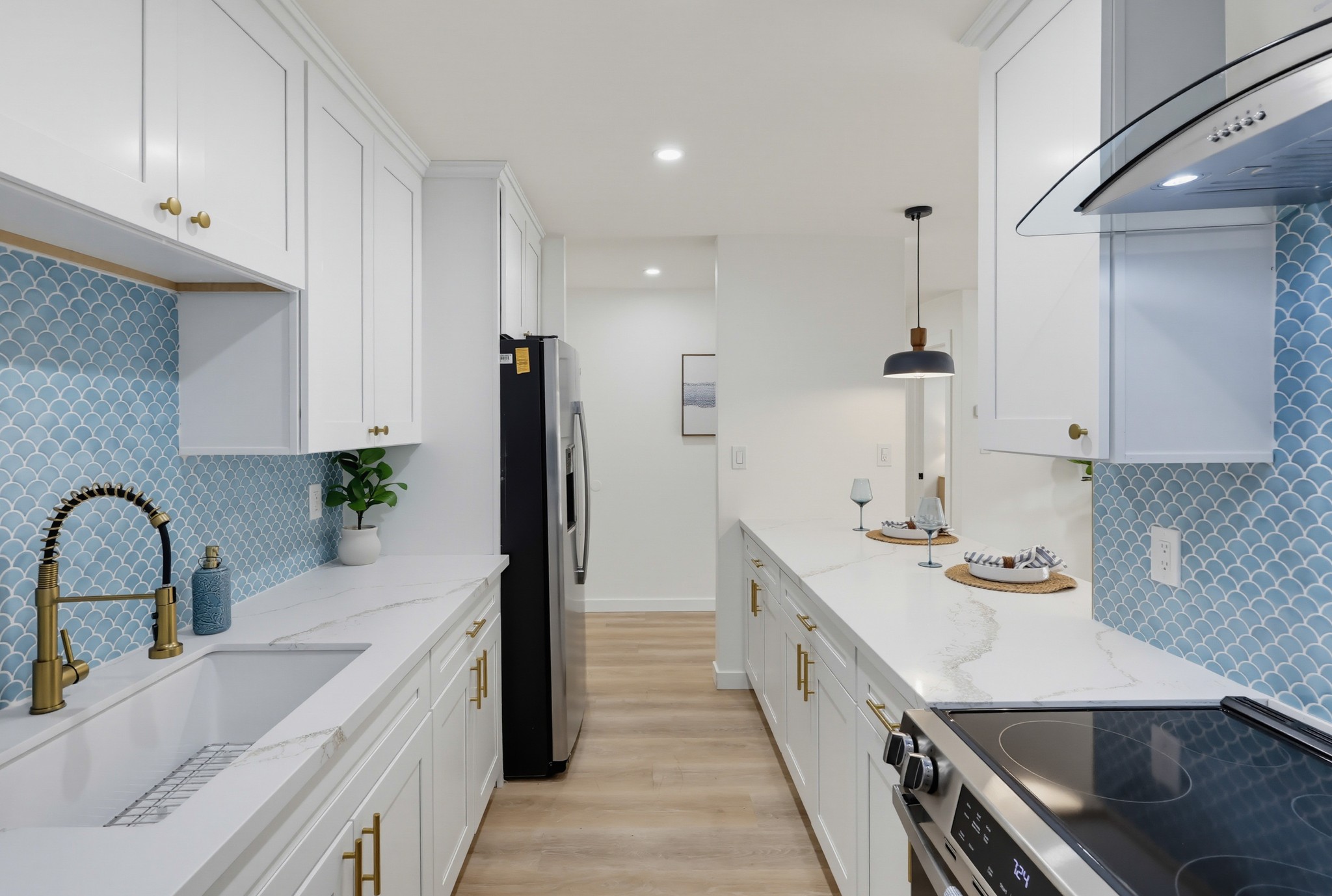 Virtual tour photo 23 of 41 for 4444 W Point Loma Blvd Unit 98