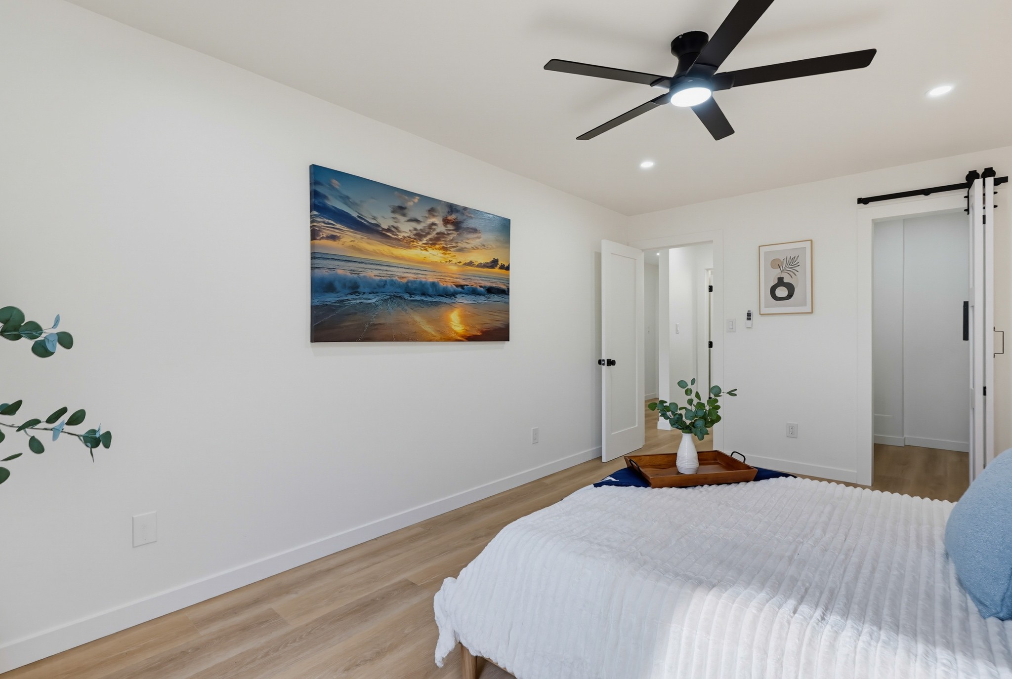 Virtual tour photo 28 of 41 for 4444 W Point Loma Blvd Unit 98