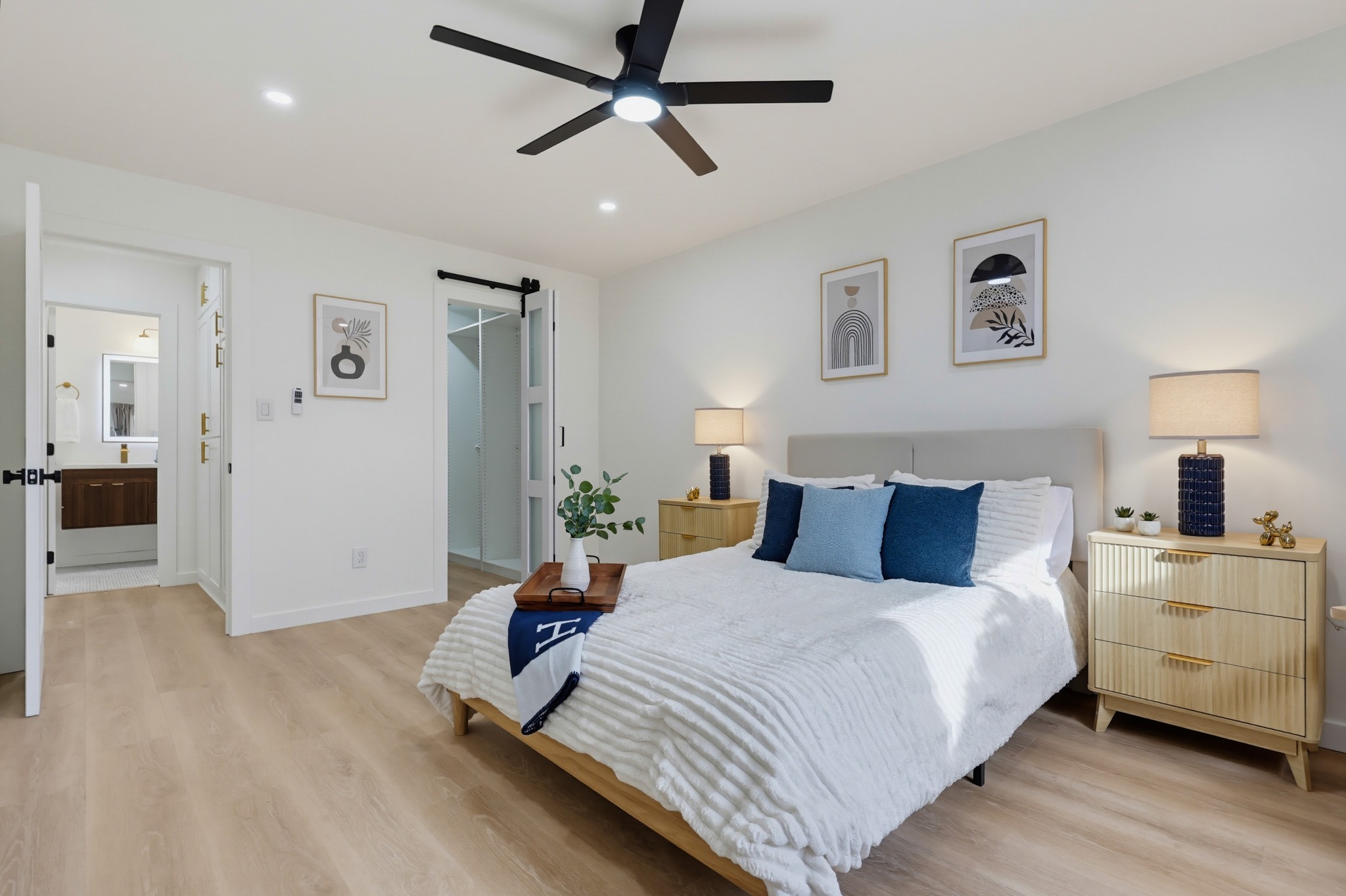 Virtual tour photo 29 of 41 for 4444 W Point Loma Blvd Unit 98