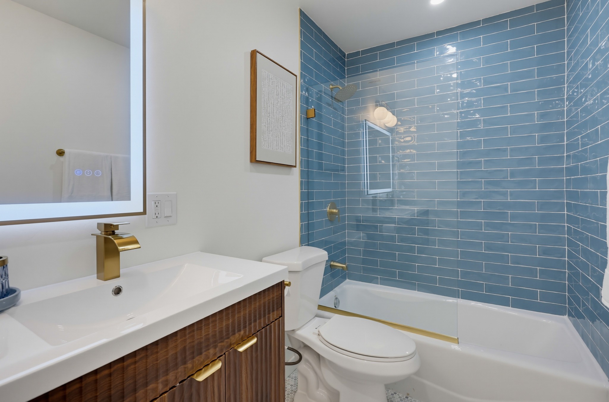 Virtual tour photo 34 of 41 for 4444 W Point Loma Blvd Unit 98