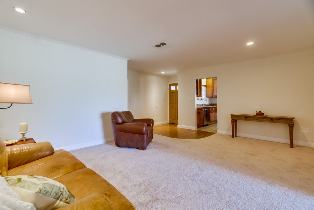 Virtual tour photo 12 of 49 for 4445 La Crosse Ave