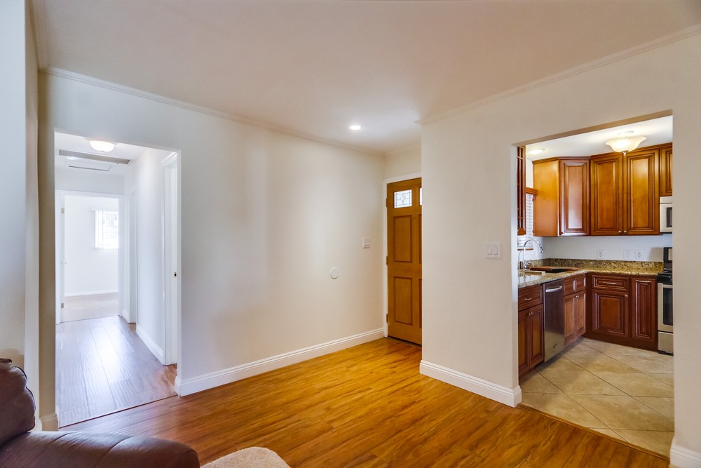 Virtual tour photo 13 of 49 for 4445 La Crosse Ave