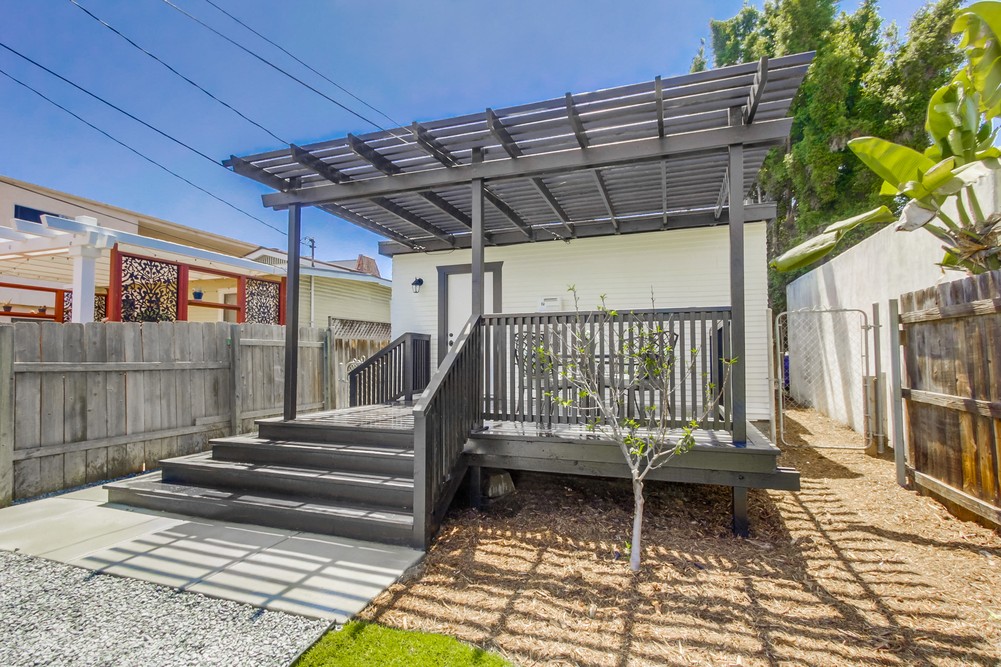 Virtual tour photo 31 of 35 for 4445 McClintock St