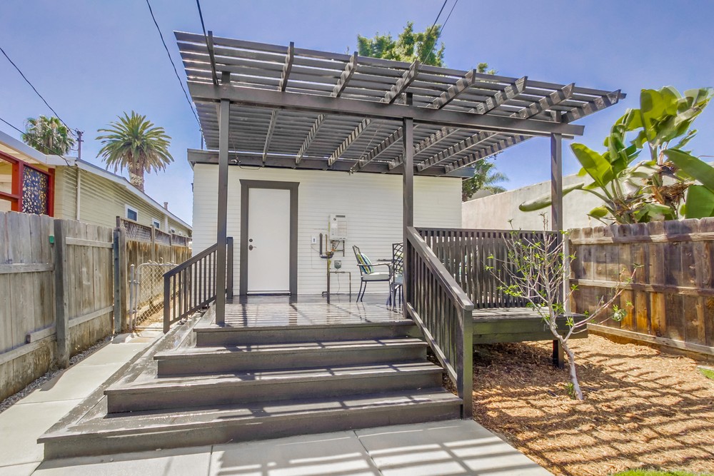Virtual tour photo 32 of 35 for 4445 McClintock St