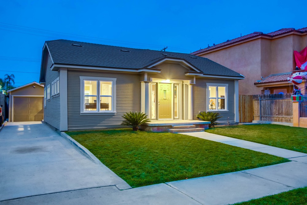 Virtual tour photo 4 of 44 for 4446 40th St
