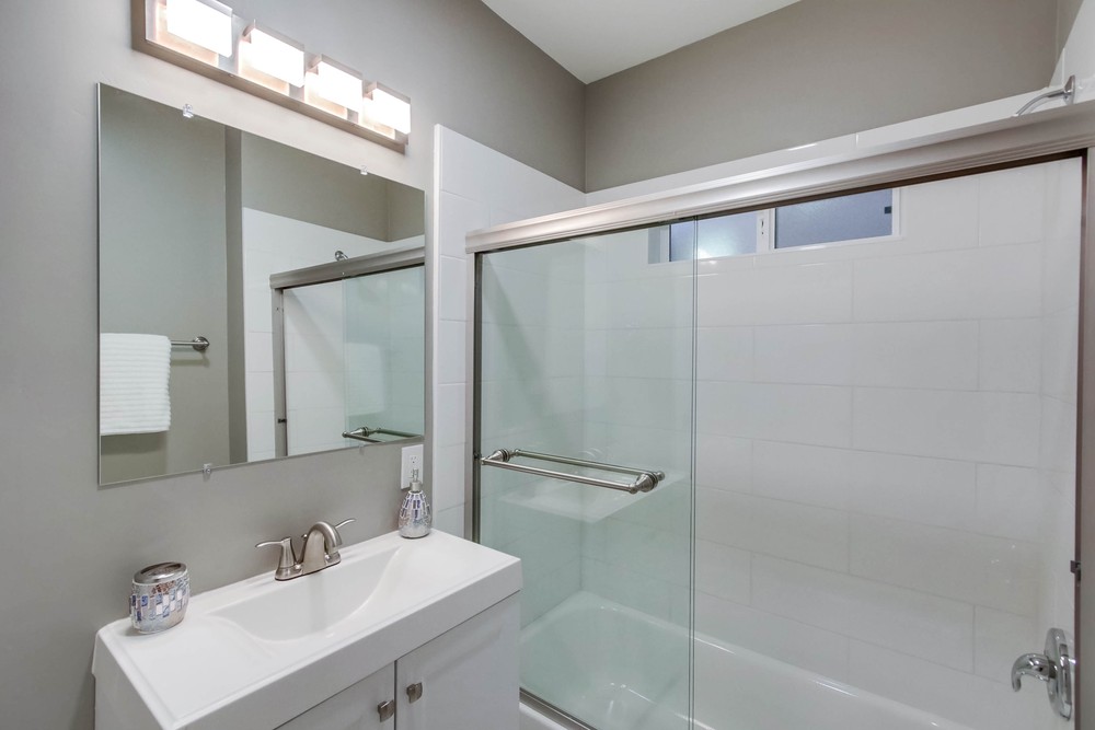 Virtual tour photo 40 of 44 for 4446 40th St