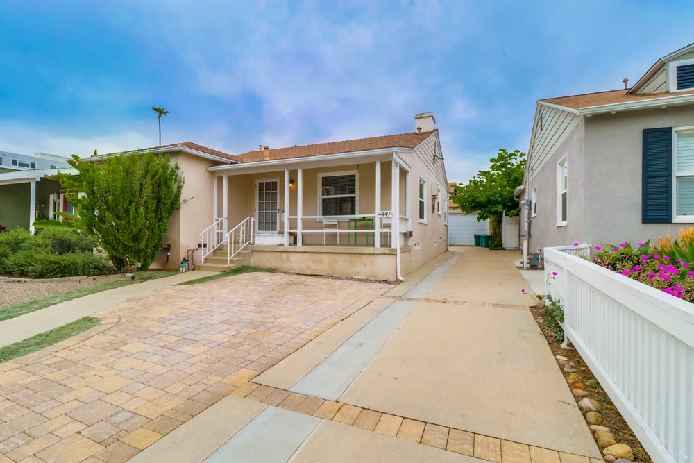 Virtual tour photo 1 of 24 for 4449 44th St
