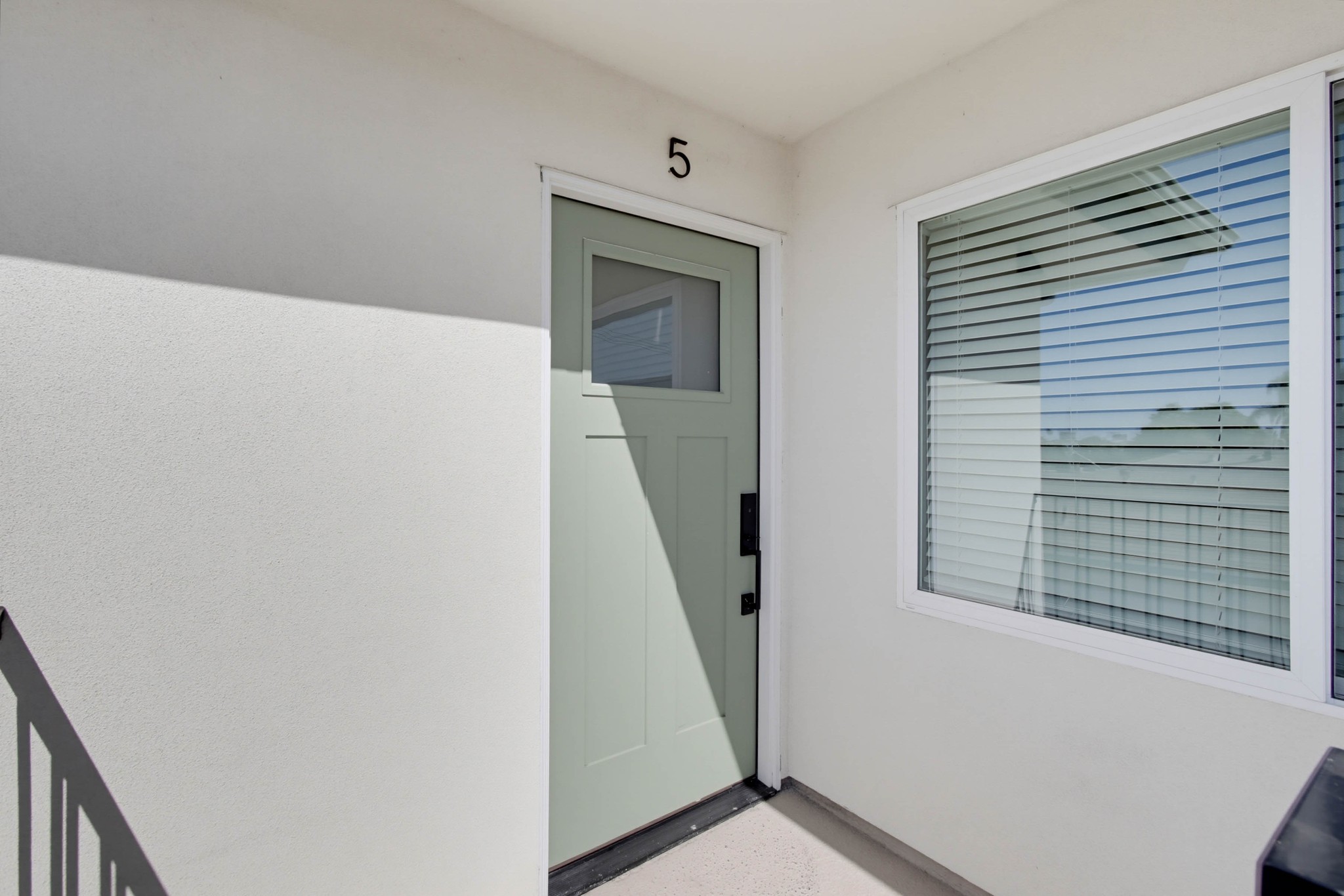 Virtual tour photo 8 of 32 for 4449 Central Ave #5