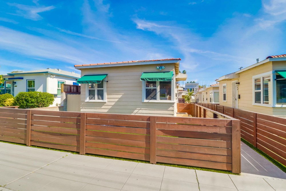 Virtual tour photo 4 of 43 for 4449 Florida St
