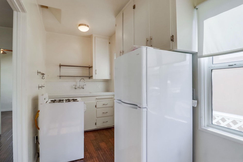 Virtual tour photo 17 of 43 for 4449 Florida St