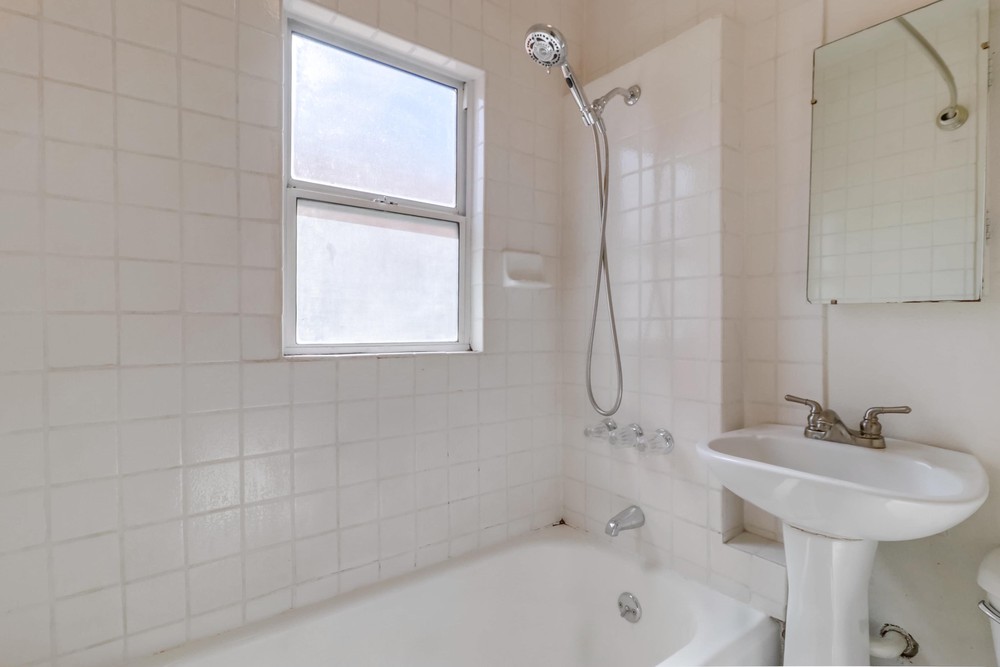 Virtual tour photo 23 of 43 for 4449 Florida St