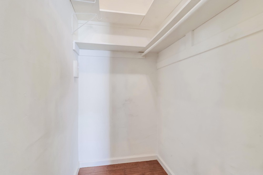 Virtual tour photo 25 of 43 for 4449 Florida St