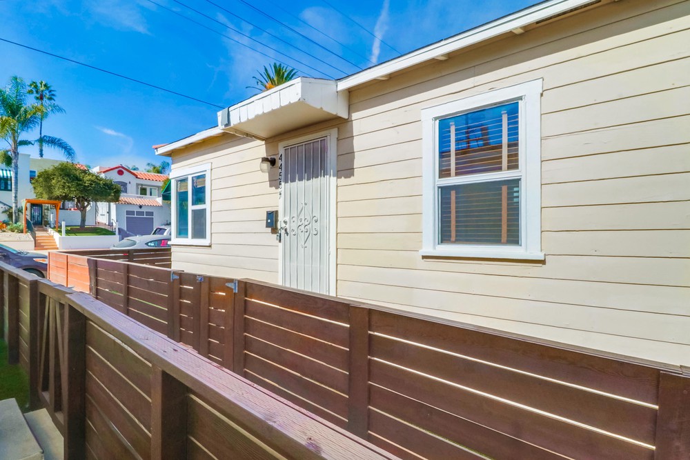 Virtual tour photo 29 of 43 for 4449 Florida St