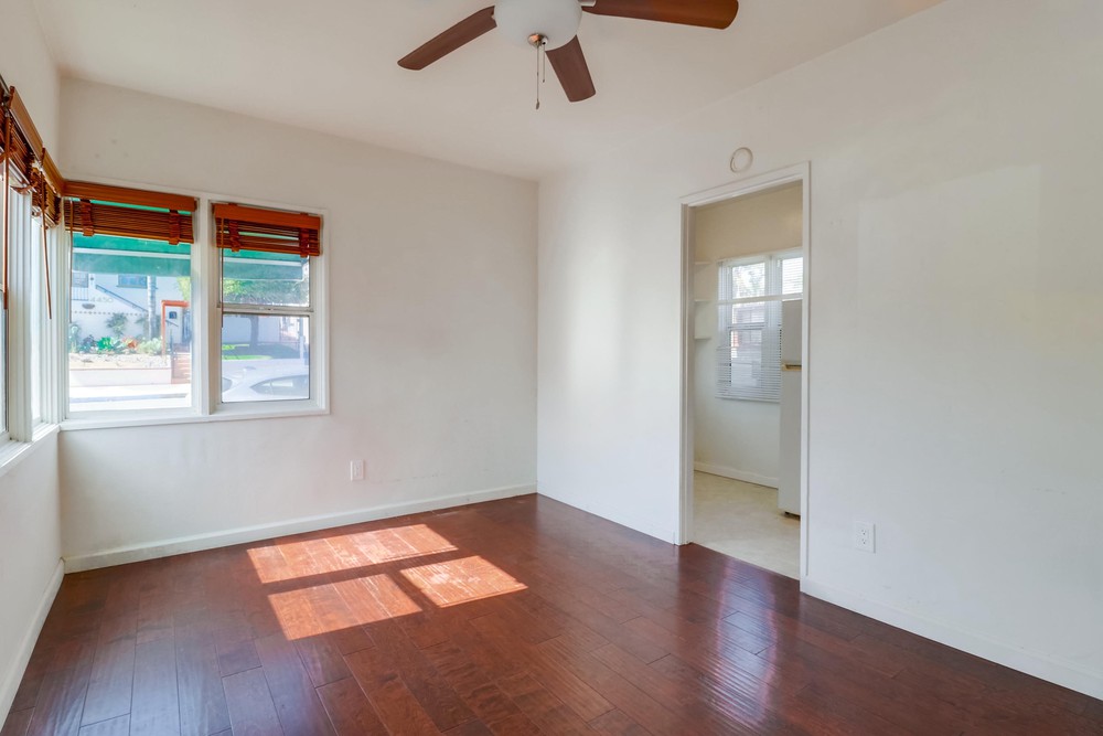 Virtual tour photo 31 of 43 for 4449 Florida St